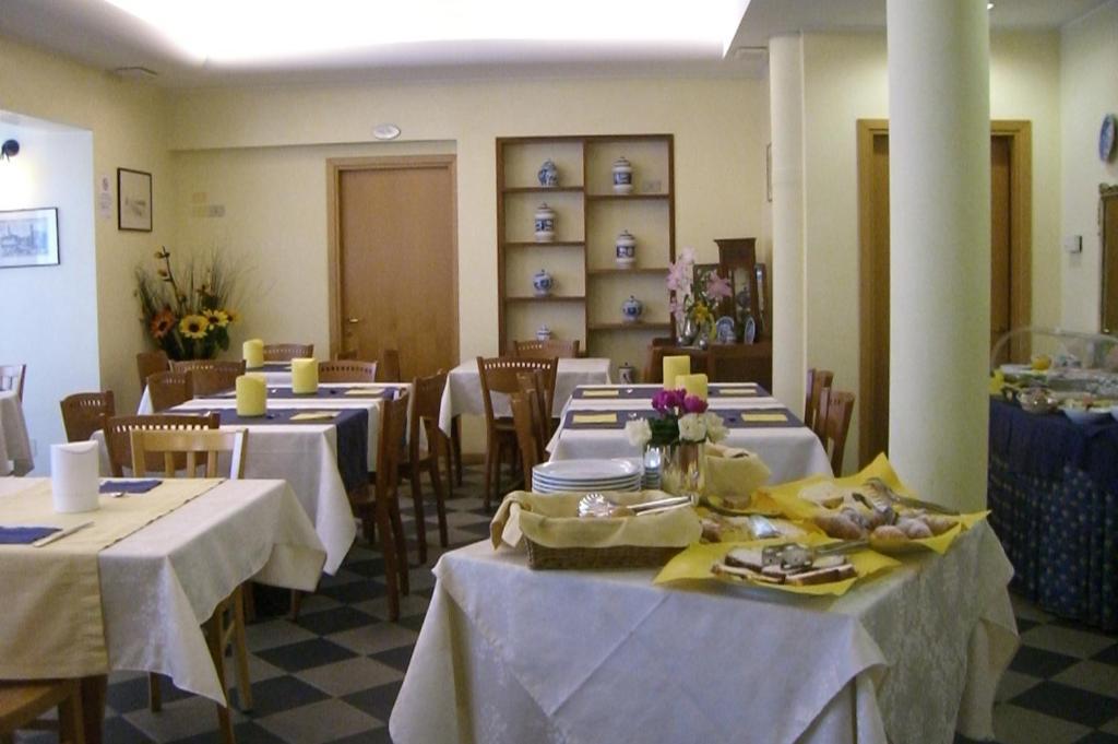Hotel Lido リド・ディ・イエゾロ エクステリア 写真