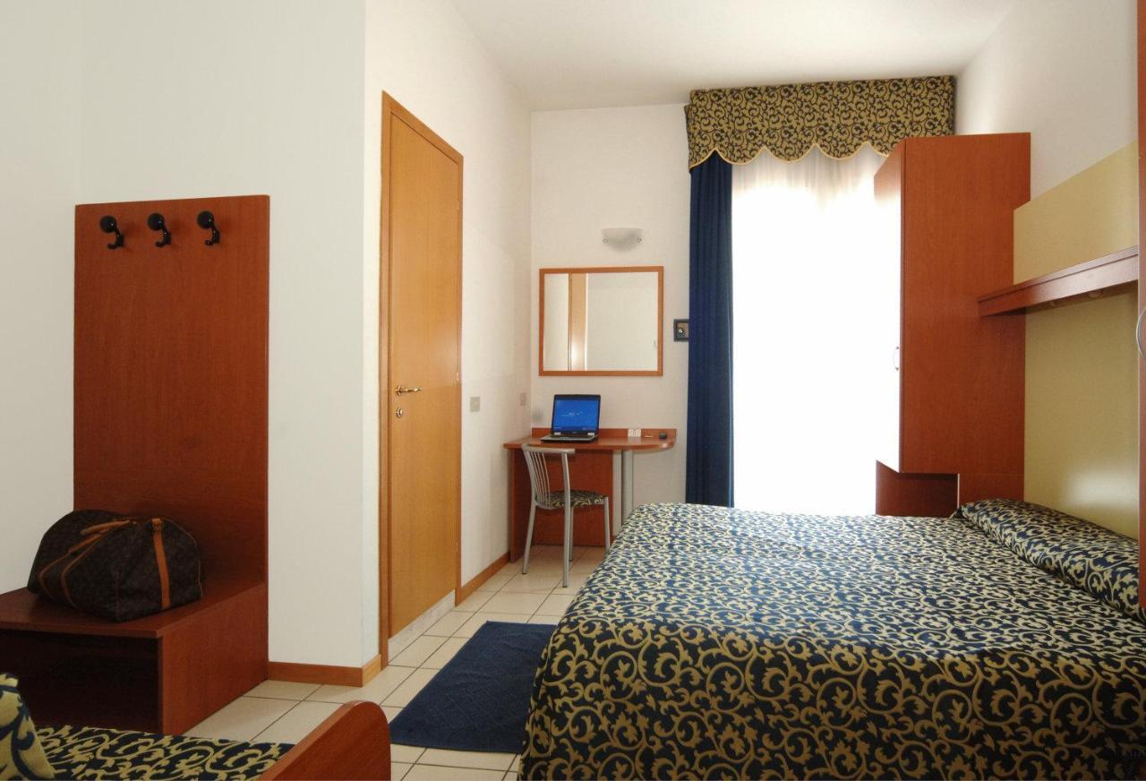 Hotel Lido リド・ディ・イエゾロ 部屋 写真